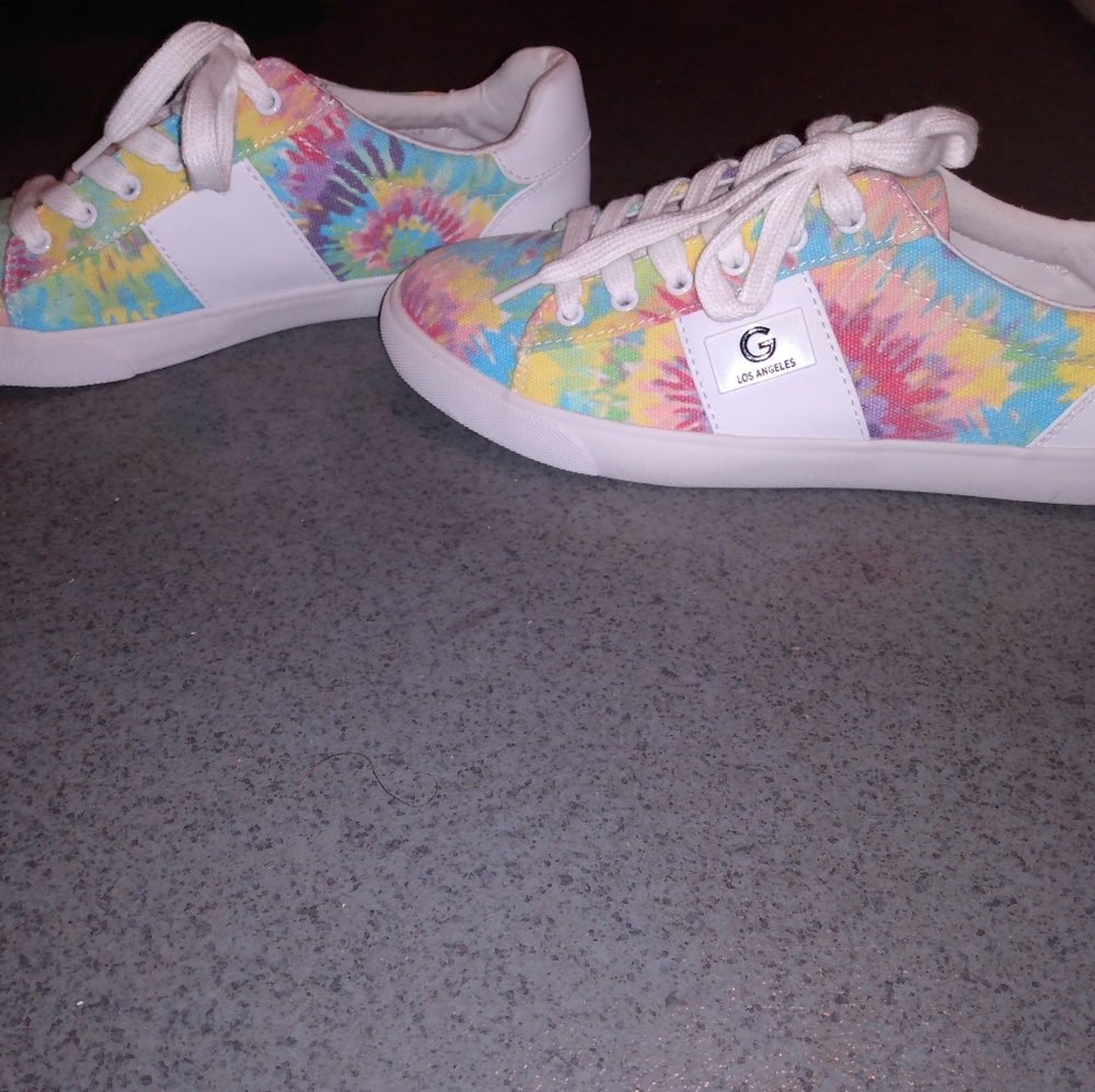 🆕 Guess Sneaker